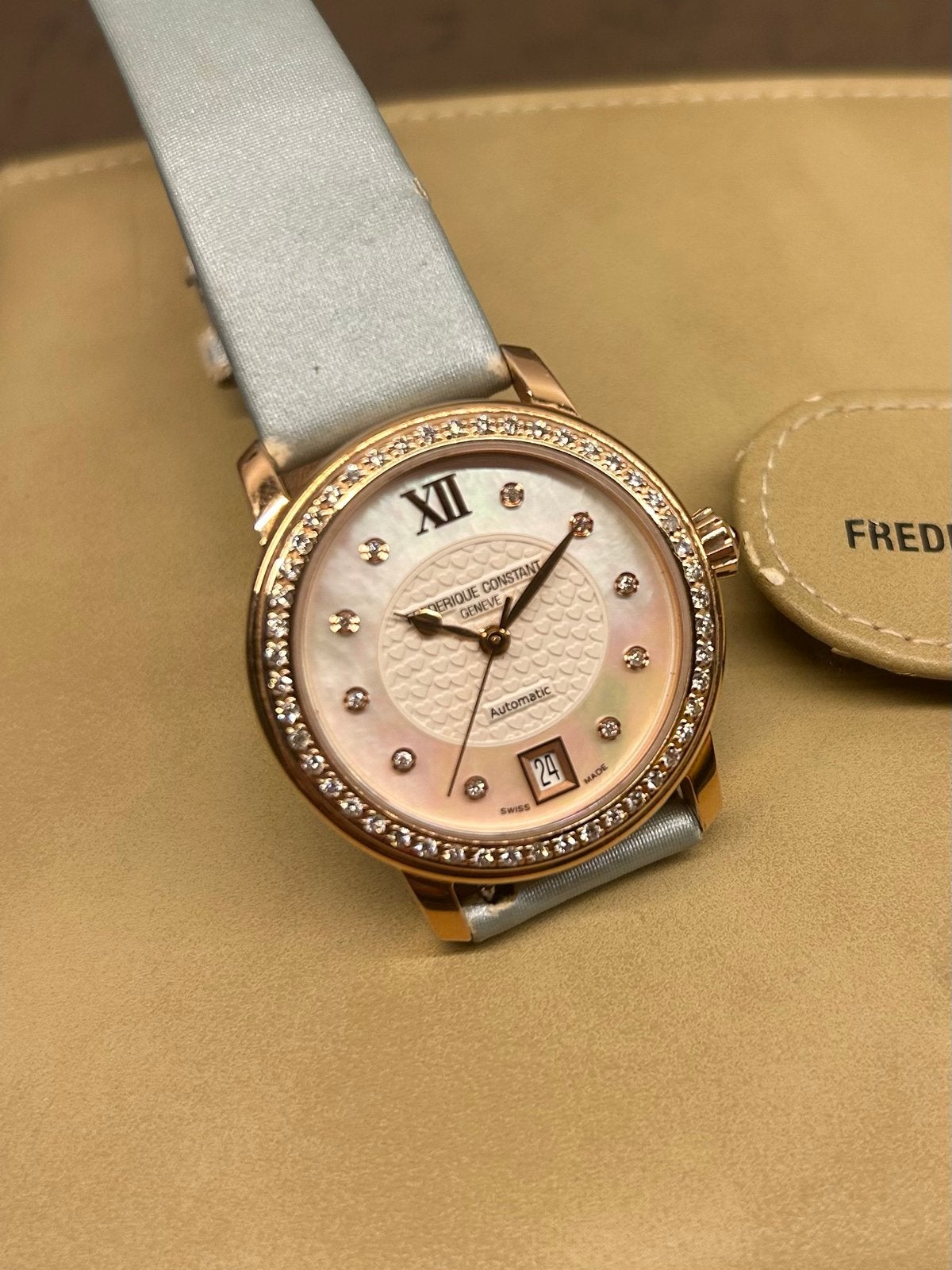 Frederique Constant Horloge met Diamanten en Verwisselbare B, Overige merken, Overige materialen, Gebruikt, Polshorloge