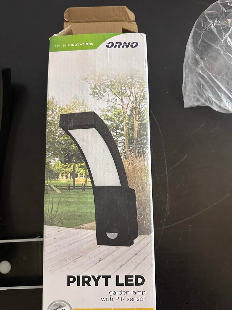 ORNO PIRYRT LED Tuinlamp met PIR sensor - Nieuw, Tuin en Terras, Buitenverlichting, Wandlamp, Nieuw, Ophalen of Verzenden, Netvoeding