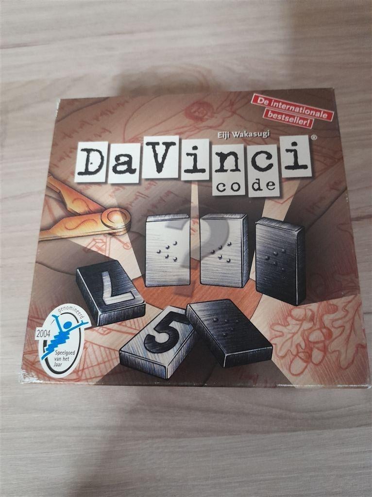 Davinci Code - s3960, Hobby en Vrije tijd, Gezelschapsspellen | Bordspellen, Verzenden, Zo goed als nieuw