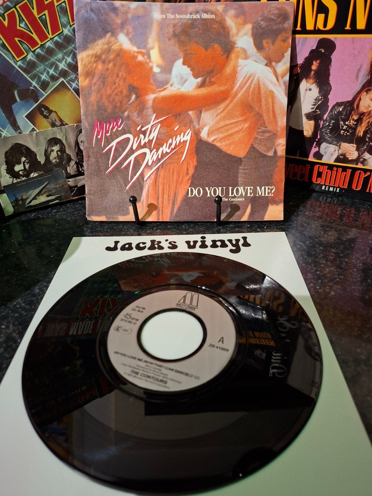 the contours     Do You Love Me?   1988, 7 inch, Ophalen of Verzenden, Zo goed als nieuw, Beschermende buitenhoes