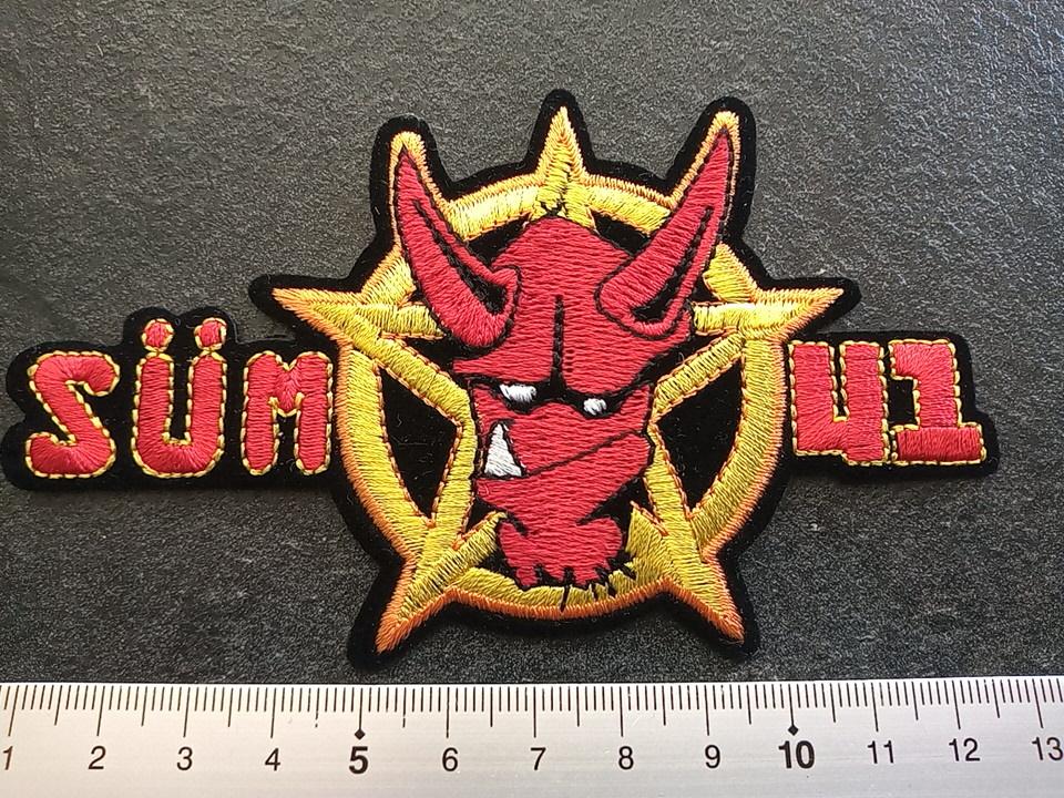 Sum 41 grappige nieuwe shaped patch s184, Verzenden, Nieuw, Kleding