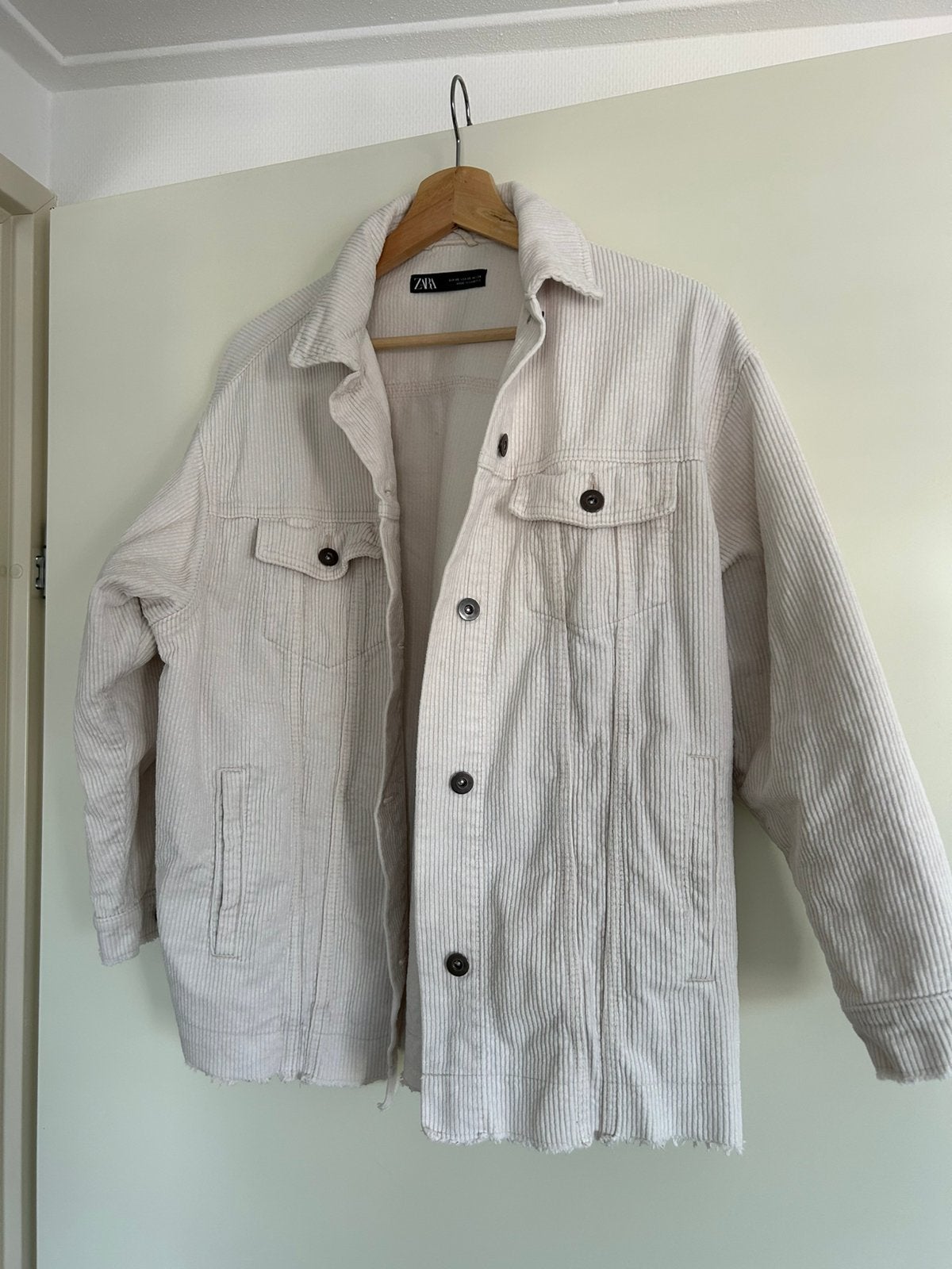 Creme rib jack / overshirt Zara XS, Kleding | Dames, Jassen | Zomer, Ophalen of Verzenden, Zo goed als nieuw, Maat 34 (XS) of kleiner