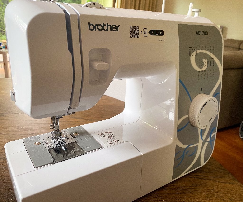 Brother AE1700 Sewing Machine, Hobby en Vrije tijd, Naaimachines en Toebehoren, Ophalen, Gebruikt, Naaimachine, Brother