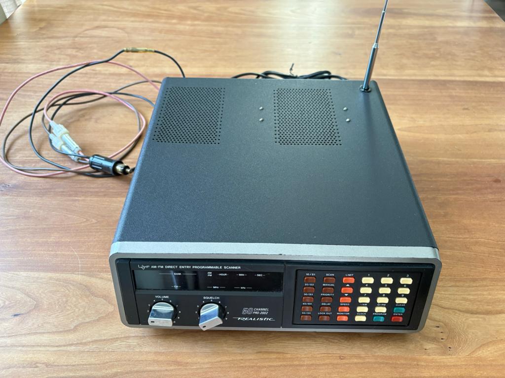 Realistic PRO-2002 AM/FM Programmeerbare Scanner, Ophalen, Gebruikt, 30 tot 200 kanalen