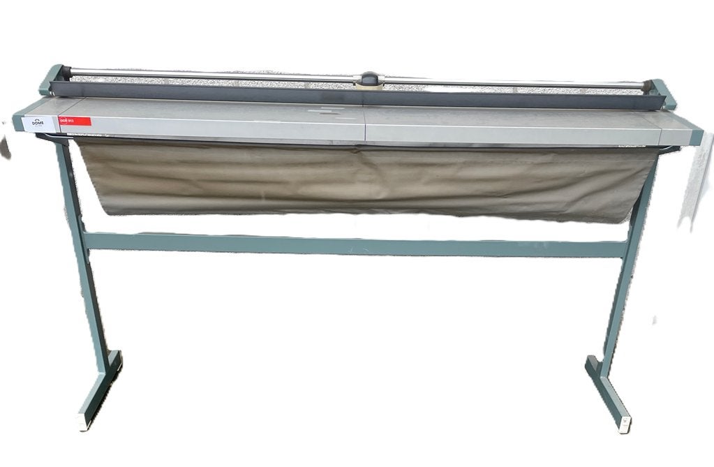 Papiersnijmachine, snijtafel Oce type 913,, Diversen, Ophalen, Zo goed als nieuw