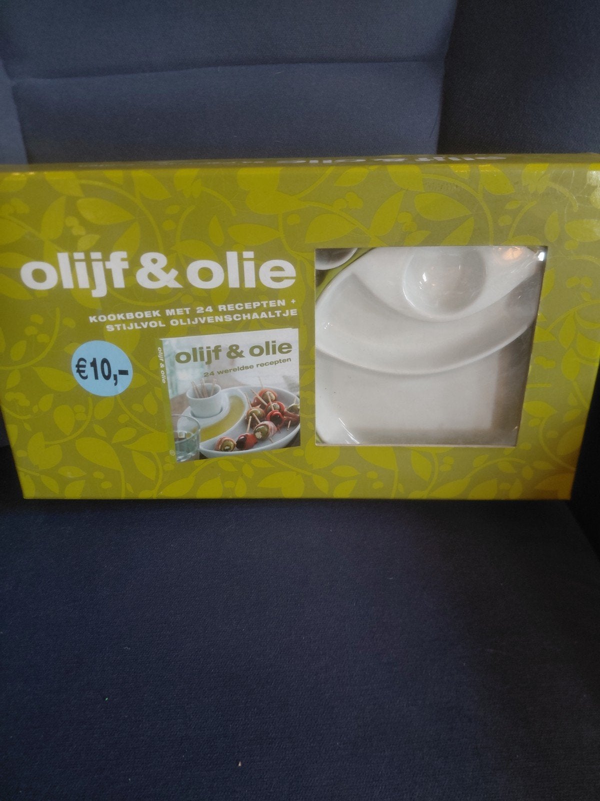 Olijf & Olie Cadeaubox met kookboek en schaaltje, Huis en Inrichting, Keuken | Keukenbenodigdheden, Nieuw, Overige typen, Overige merken