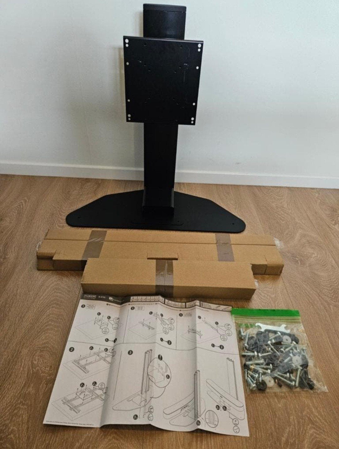 Flexson B-ATVS Verstelbare TV Standaard, Audio, Tv en Foto, Televisiebeugels, Ophalen, Gebruikt