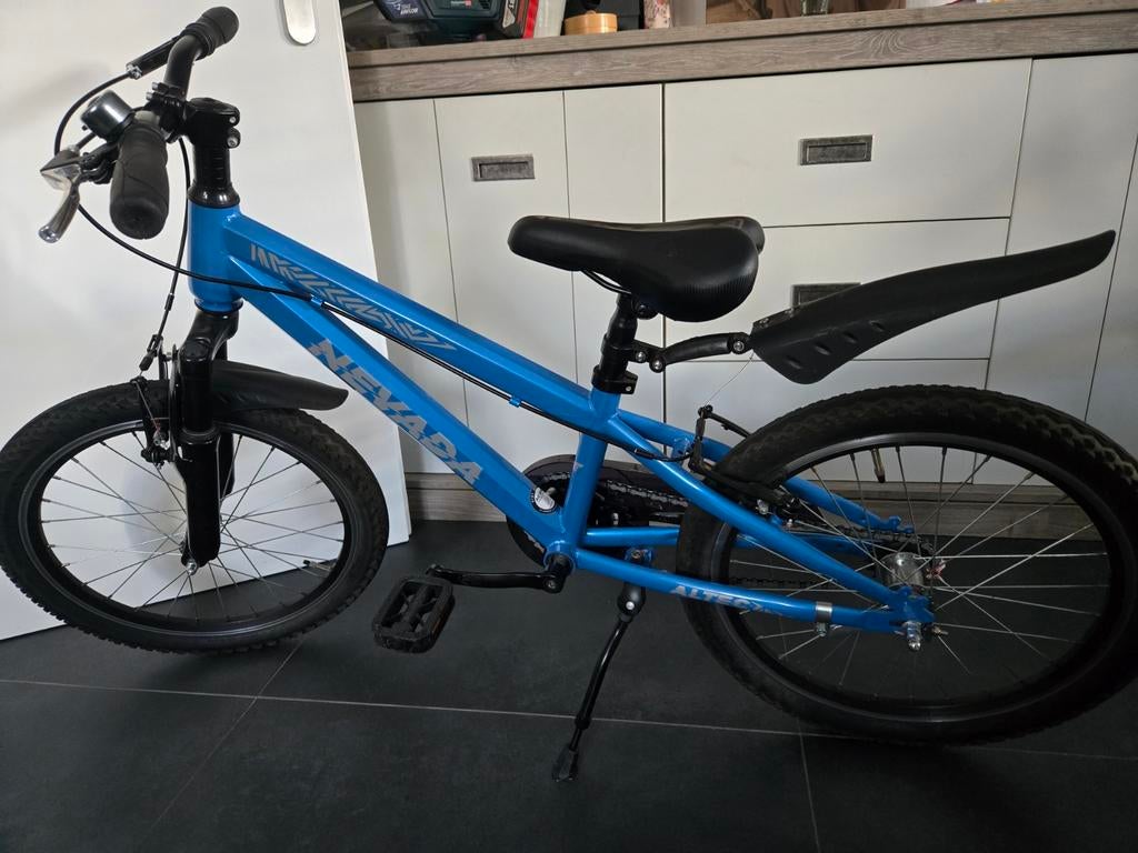 Stoere jongensfiets, Fietsen en Brommers, Ophalen, Zo goed als nieuw, Staal