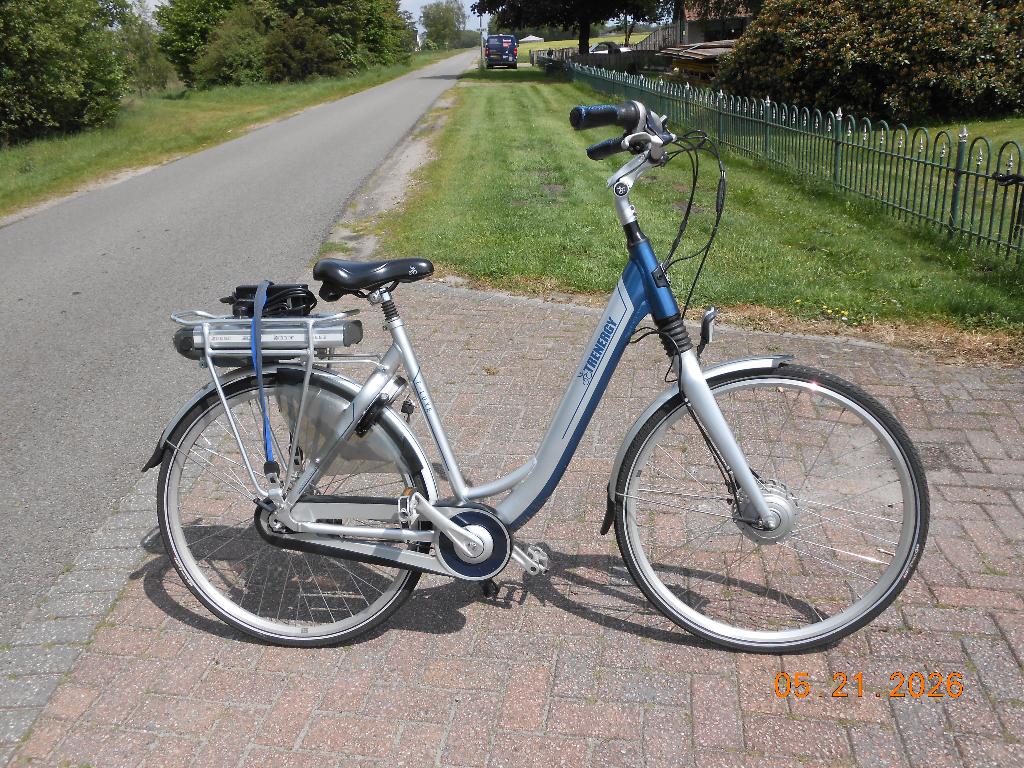 trenergy e luxe, Ophalen, Zo goed als nieuw, 30 tot 50 km per accu, Overige merken