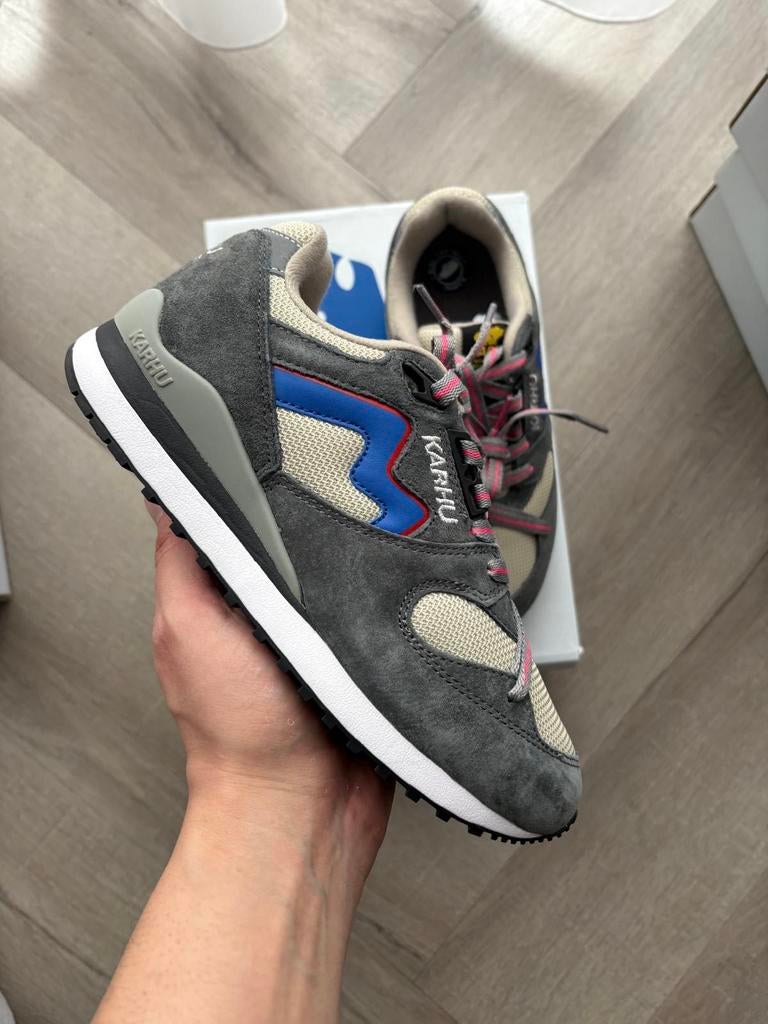 Karhu Synchron Classic OG sneakers – EU 38 – nieuw, Kleding | Dames, Schoenen, Nieuw, Ophalen of Verzenden, Grijs, A