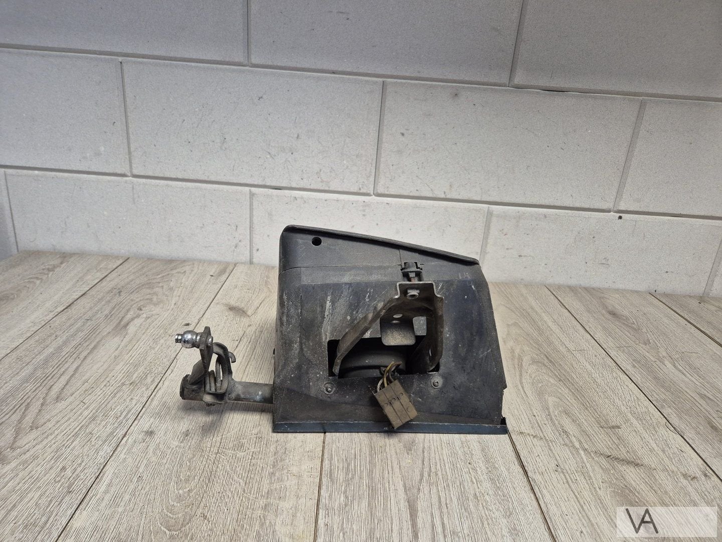 Porsche 924 1976 - 1986 koplamp links met frame en kap €100, Gebruikt, -, -, Porsche