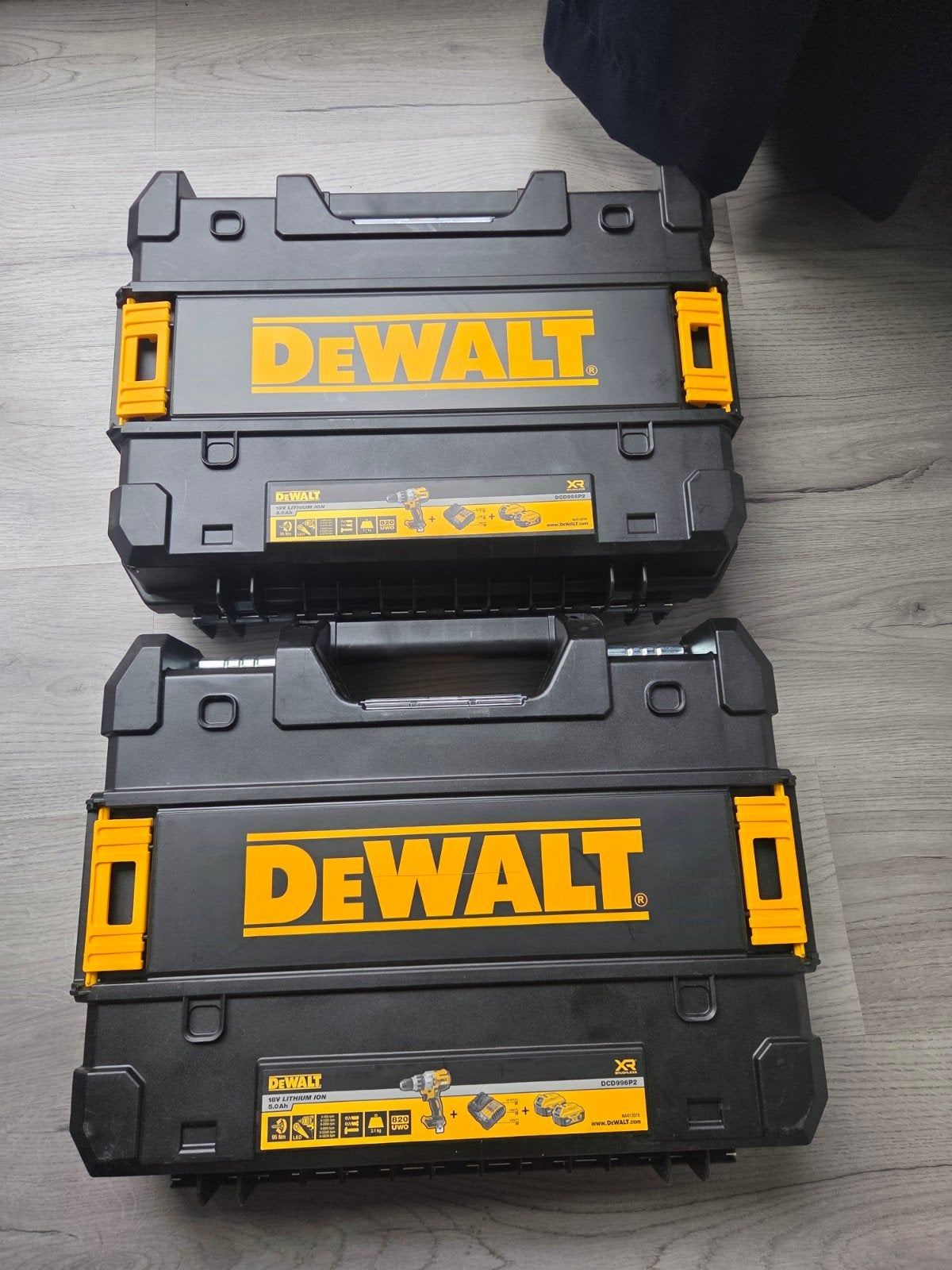 2x DeWALT TSTAK Koffer voor gereedschap, Ophalen