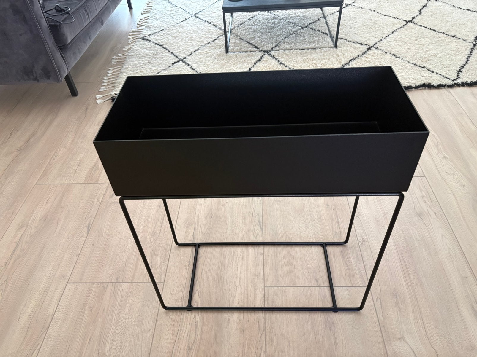 Ferm living Plantenbox, Ophalen of Verzenden, Zo goed als nieuw, Metaal, Overige vormen