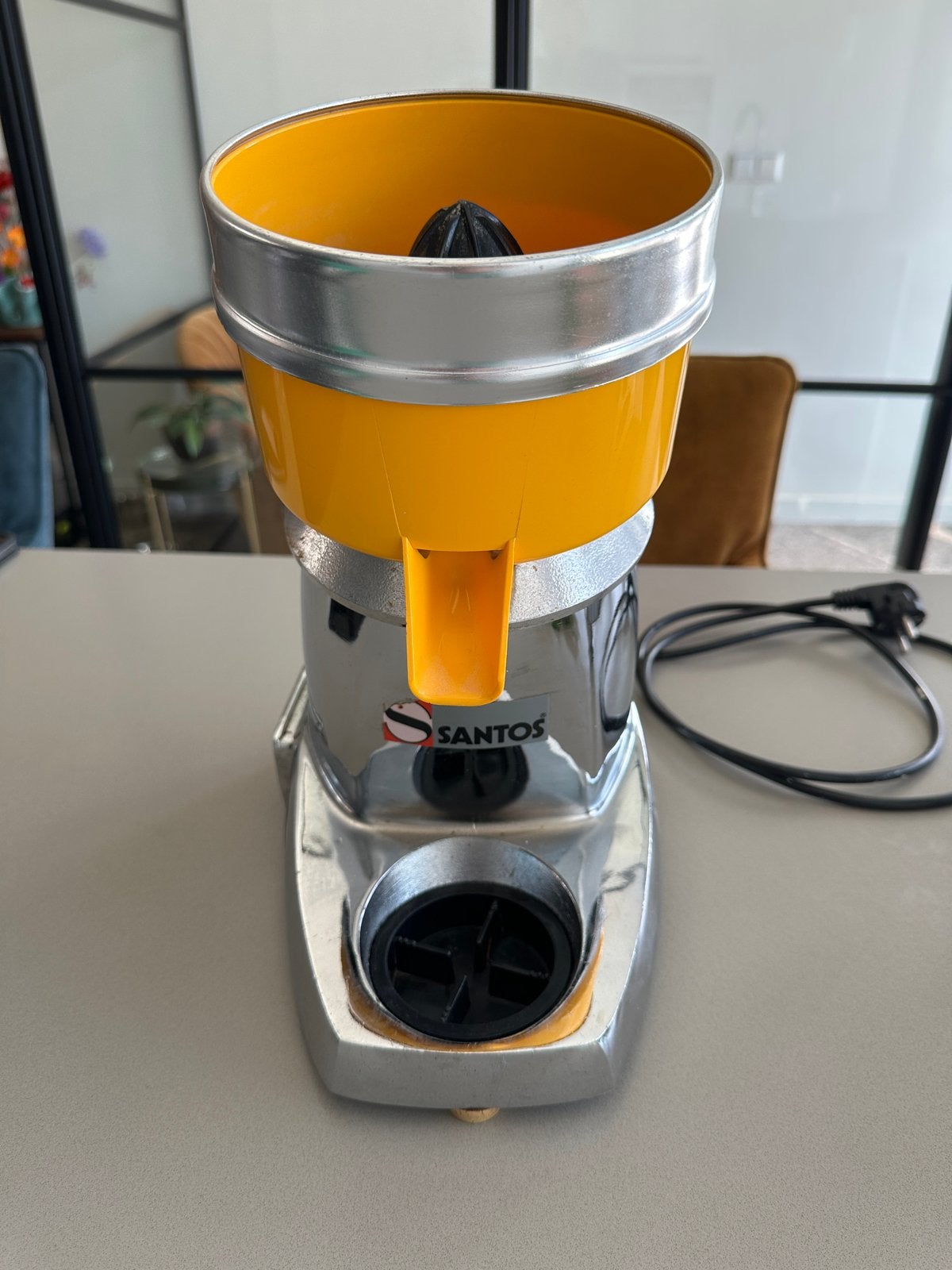 Santos citruspers - Professionele sapcentrifuge, Minder dan 1 liter, Ophalen of Verzenden, Gebruikt, 1 snelheid