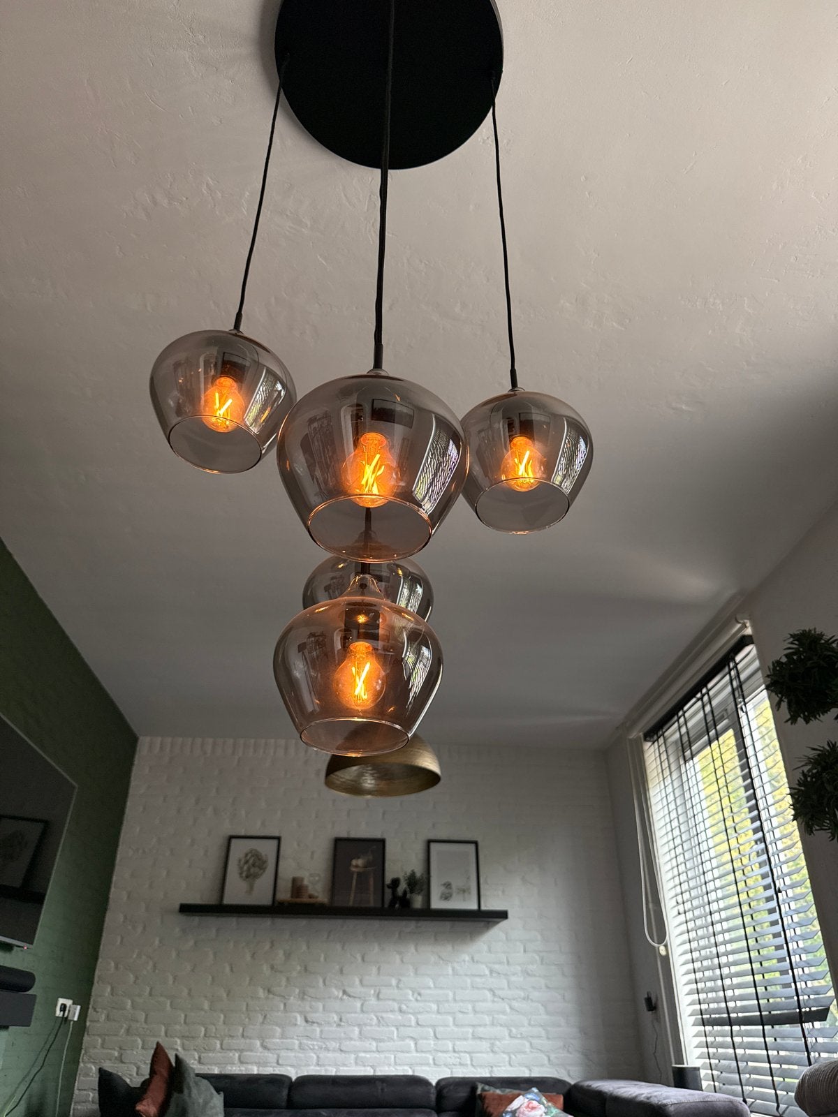 Moderne hanglamp met 5 glazen kappen - Zo goed als nieuw, Ophalen, Zo goed als nieuw, Glas, E27 (groot)