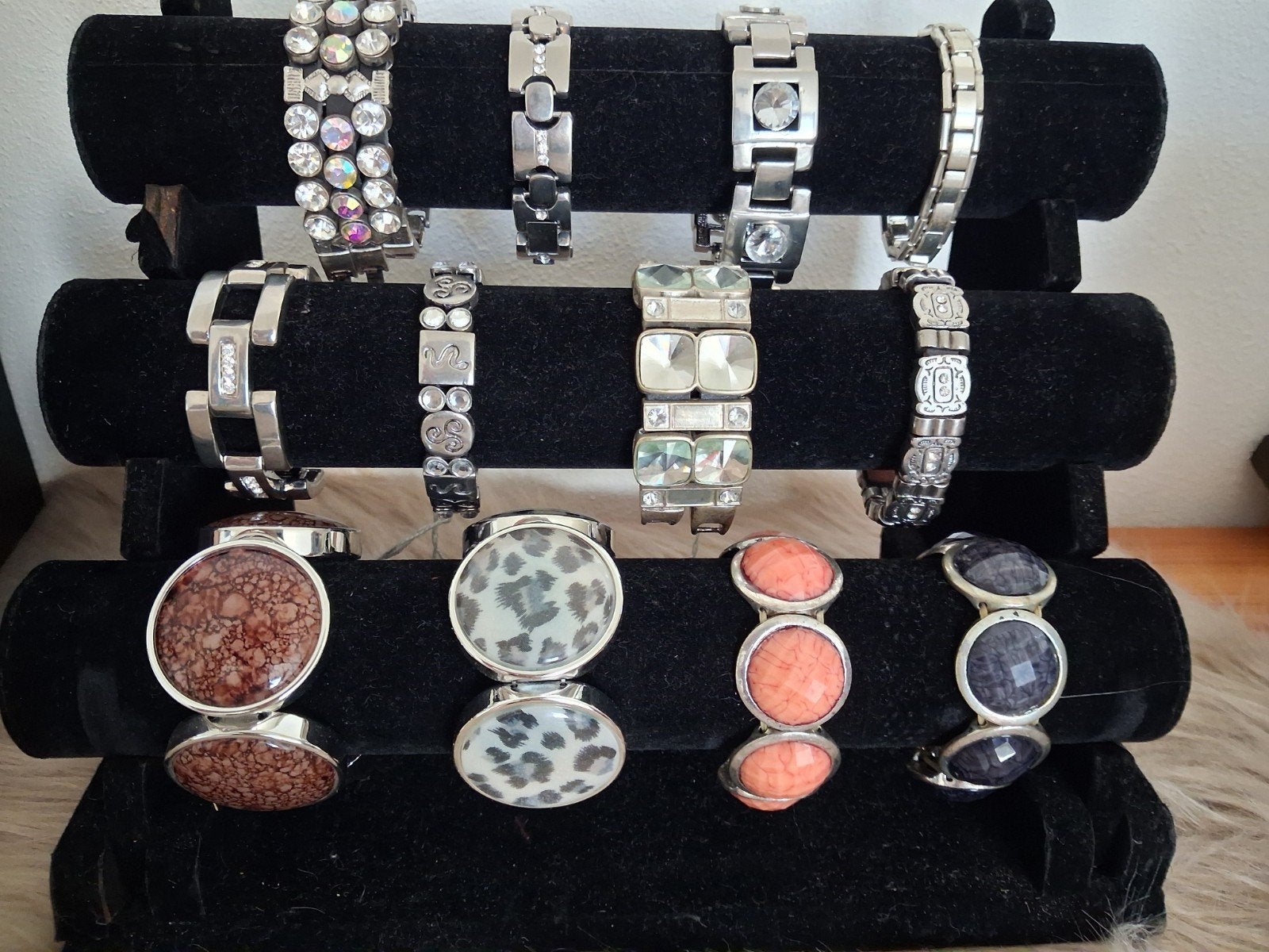 SALE Partij armbanden incl display, Ophalen of Verzenden, Nieuw, Overige kleuren