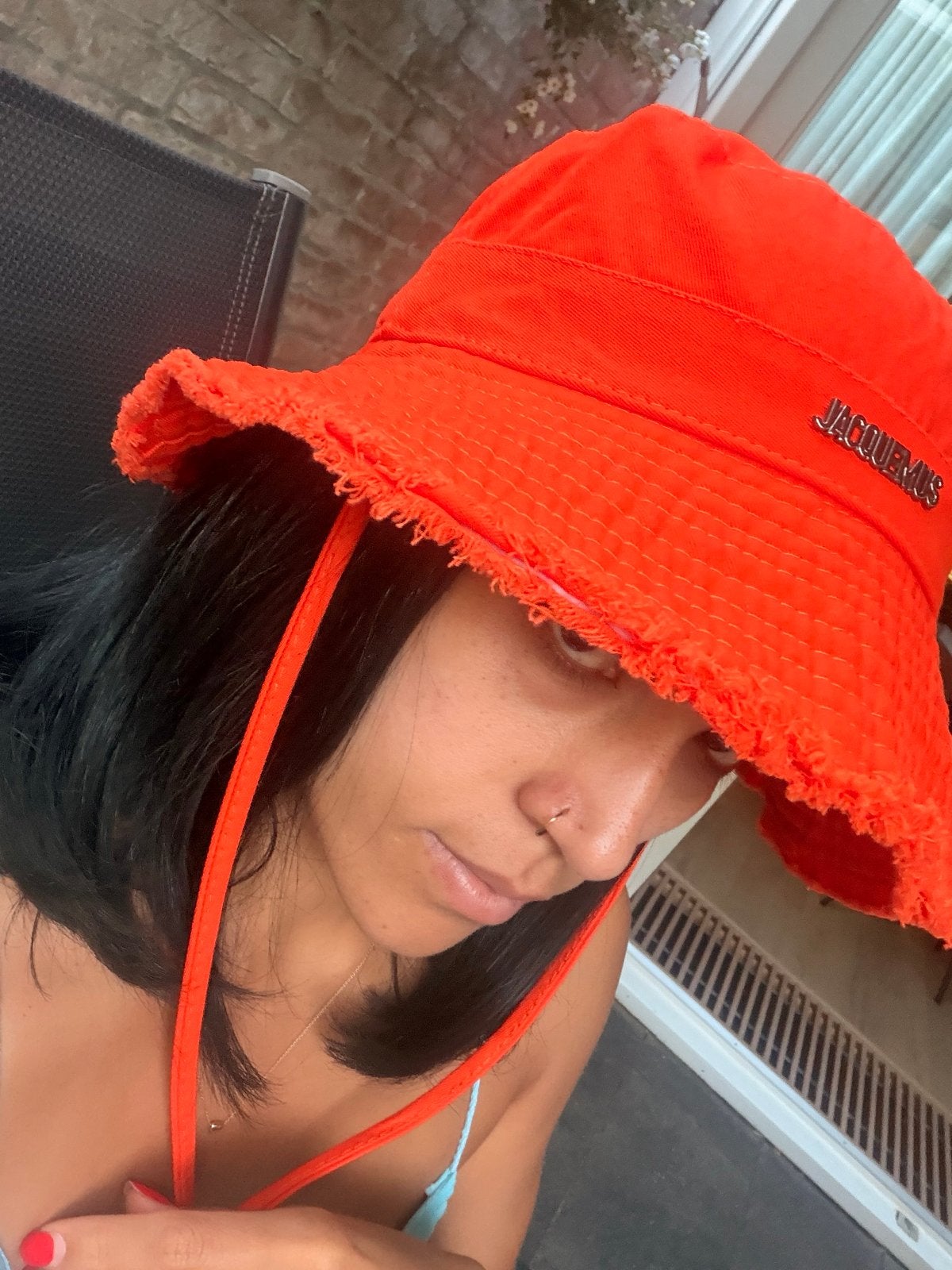 Oranje Jacquemus bucket hat, Ophalen of Verzenden, Zo goed als nieuw, One size fits all, Hoed