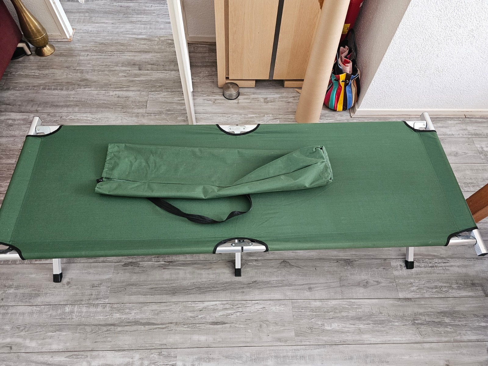% Veldbed Campingbed Stretchbed Groen met Draagtas, Ophalen, Gebruikt