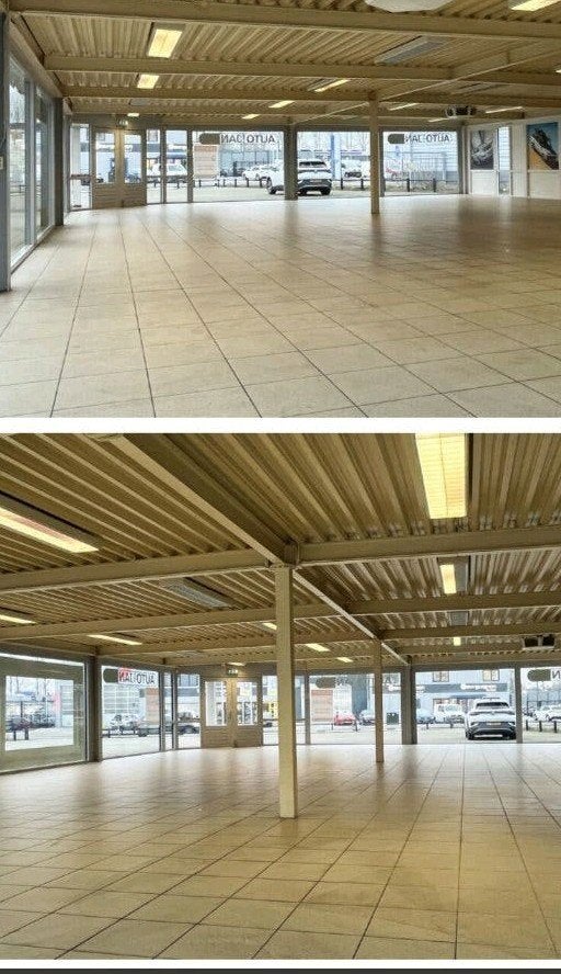 Te Huur Showroom/Kantoorruimte met Parkeerplaatsen in Hemrik, Huur, Showroom