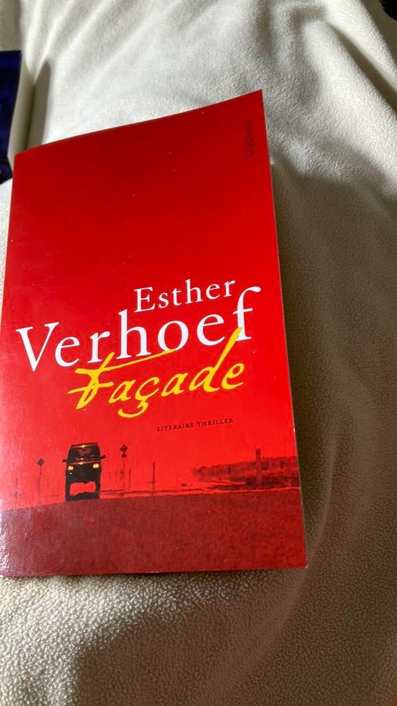 Esther Verhoef - Façade (special), Ophalen of Verzenden, Zo goed als nieuw, Esther Verhoef