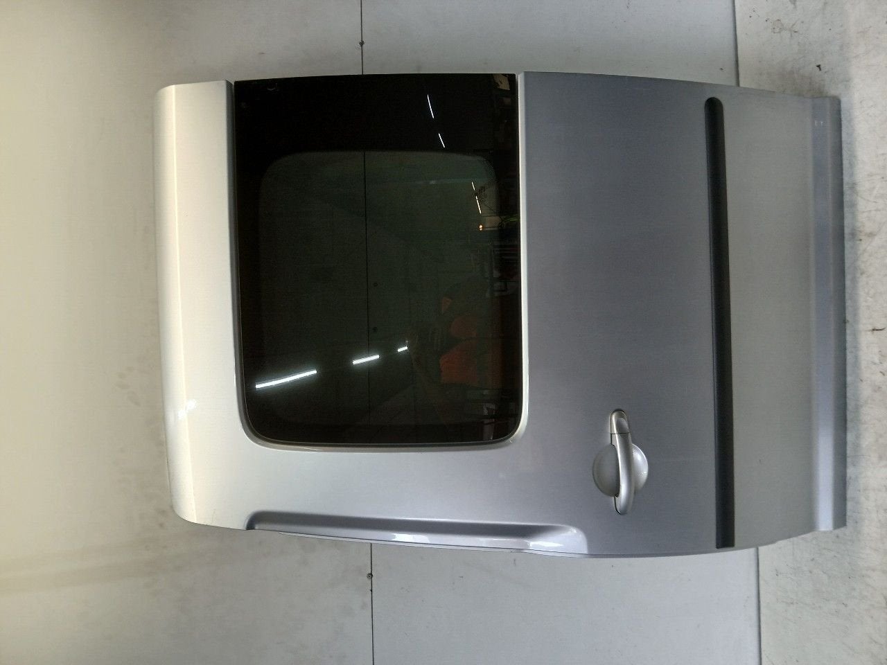 Portier links achter Volkswagen Caddy, Onderdelen@venauto.nl, Van der Ven Autorecycling B.V., Gebruikt, Ettenseweg 76, 4706 PB Roosendaal, The Netherlands