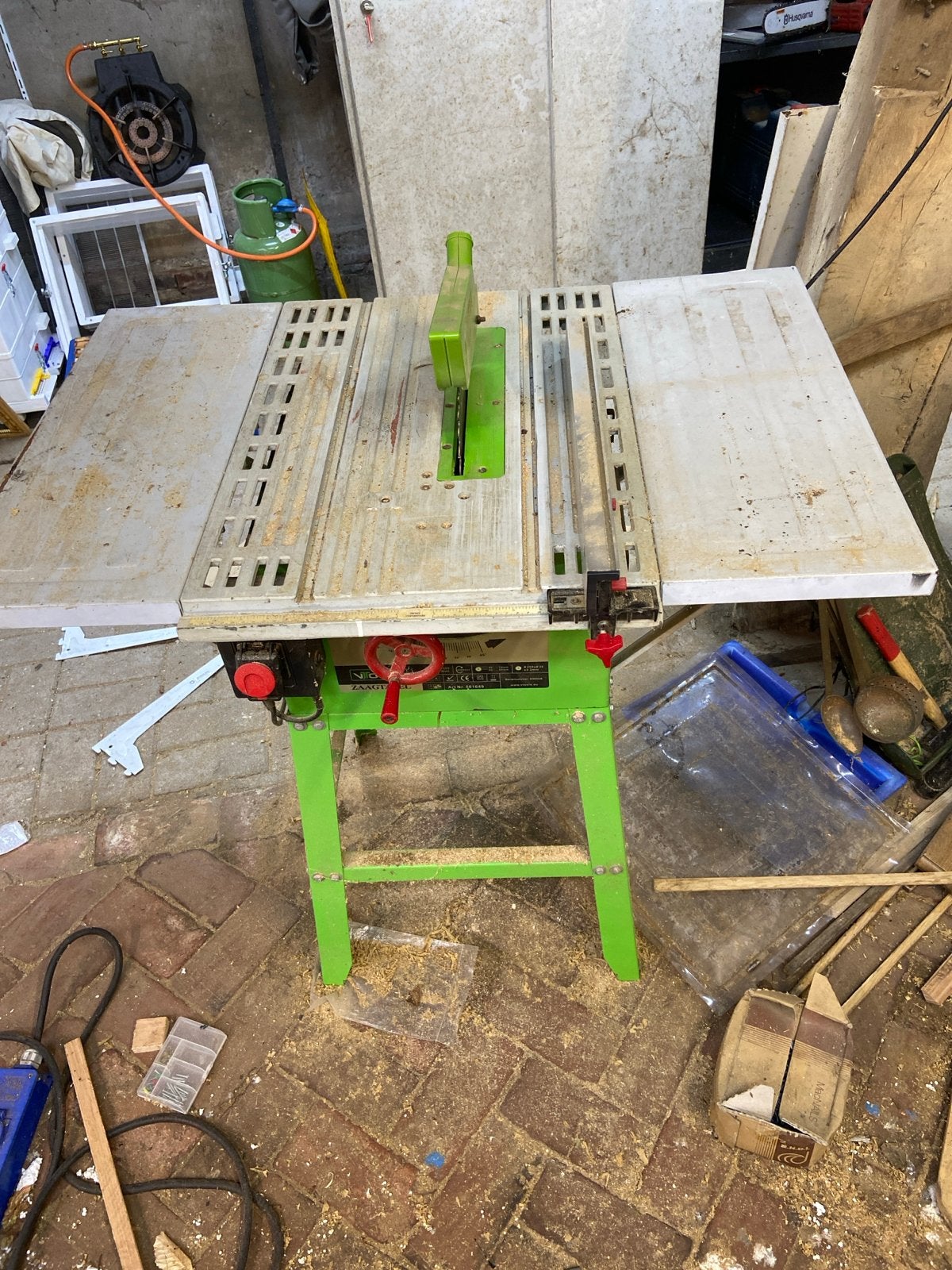 Vtools Zaagbankje - Tafelzaag voor diverse zaagklussen, Ophalen, Gebruikt, Cirkelzaag, 70 mm of meer