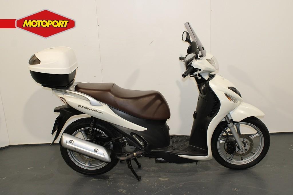 Suzuki UX150 Sixteen (bj 2008), Motoren, Scooter, Lange Dreef 12
4131 NH  VIANEN, Bedrijf, Info-verkoop@nimag.nl