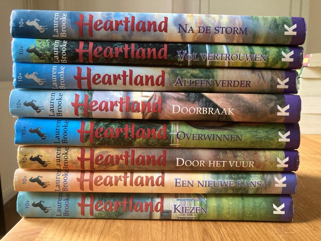 Heartland boeken, paardenboeken x 8, gebonden, Ophalen of Verzenden, Zo goed als nieuw, Lauren Brooke