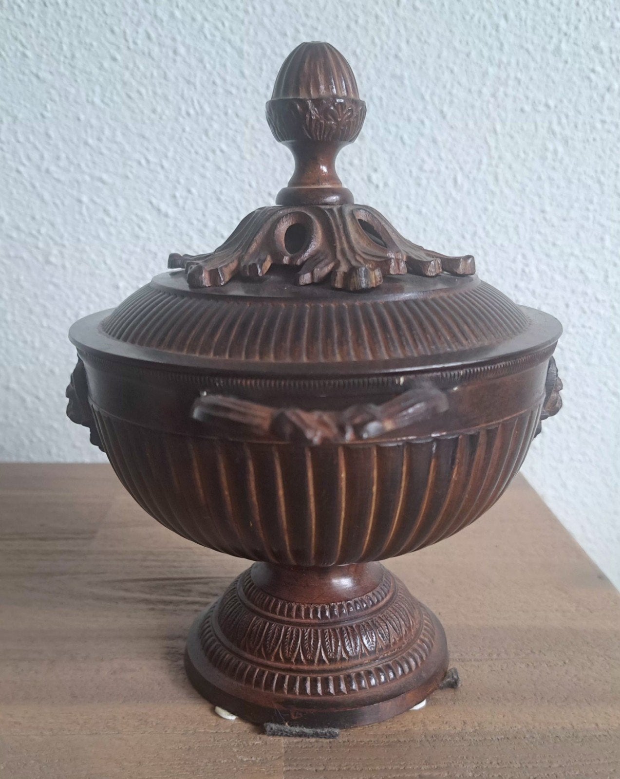 Landelijk Brocante schaal met deksel als nieuw, Huis en Inrichting, Schaal, Ophalen of Verzenden, Zo goed als nieuw, Handgemaakt