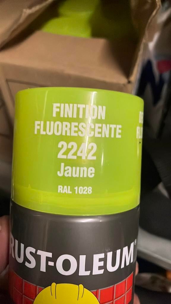 Rustoleum verfspuitbussen, Ophalen, Zo goed als nieuw