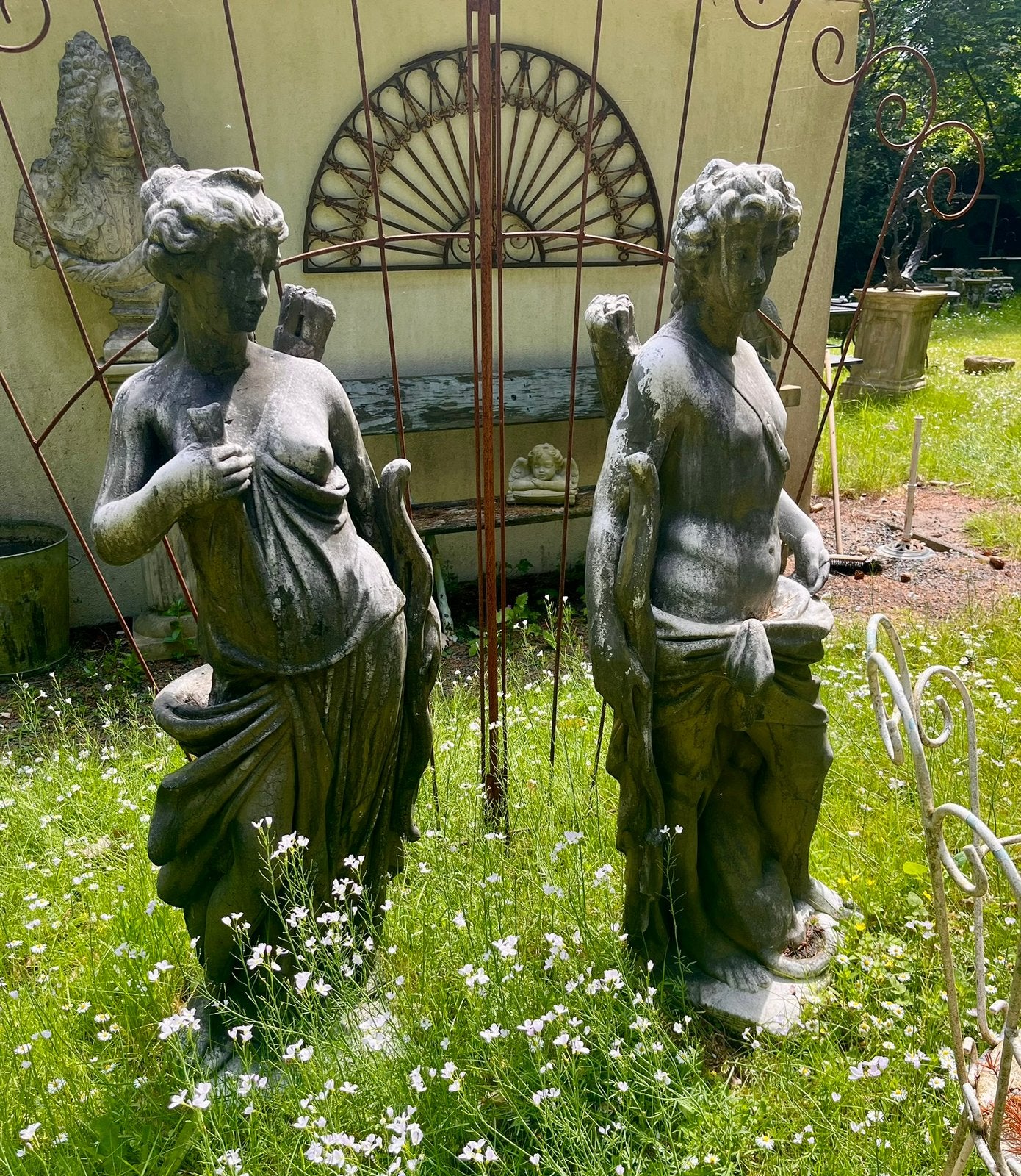 * KORTING op Tuinbeelden Engel Franse Vaas Vrouw beeld Pot, Ophalen, Steen, WALDEN WOODS, Zo goed als nieuw