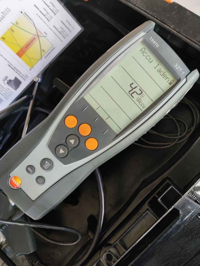Testo 327-1 Rookgasanalyseapparaat met accessoires, Doe-het-zelf en Verbouw, Meetapparatuur, Gebruikt, Temperatuur, Ophalen of Verzenden