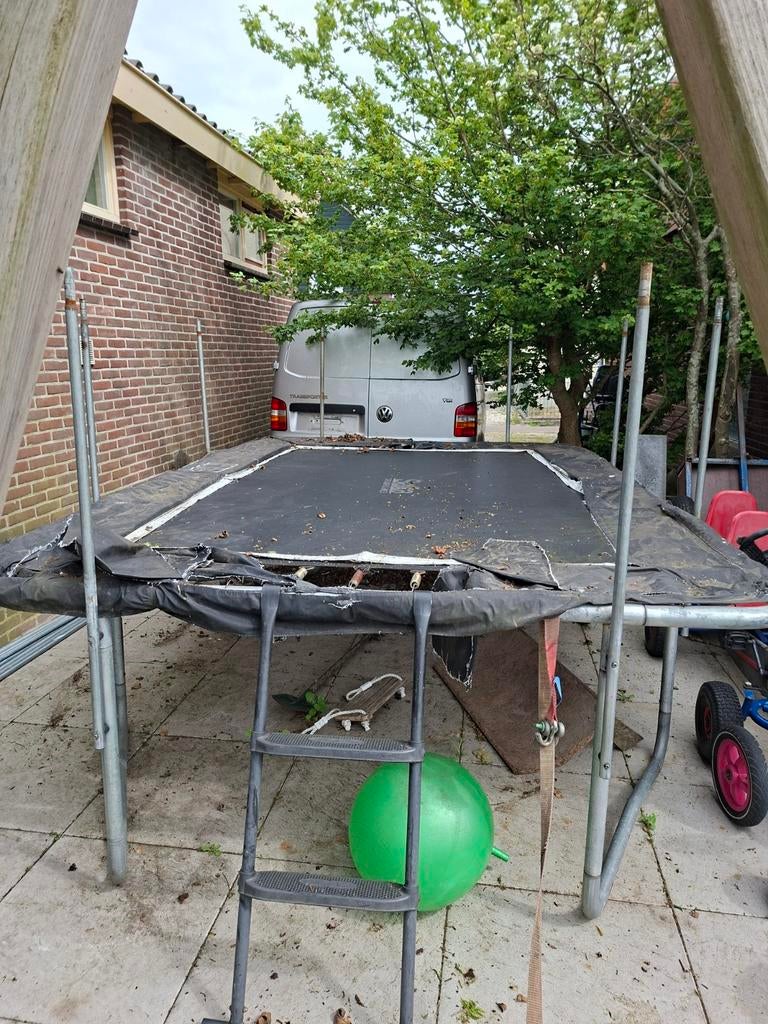 Salta Trampoline 300 x 200 cm (ongeveer), Ophalen, Gebruikt