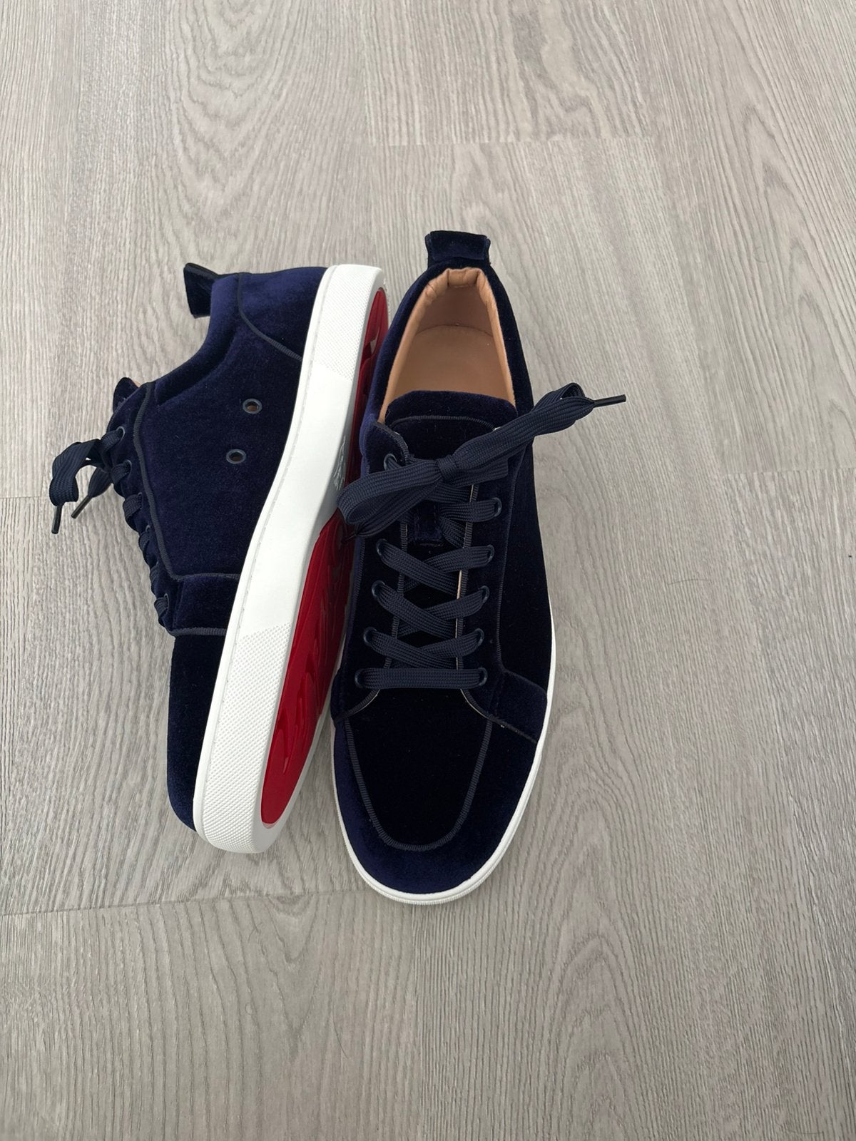 Christian Louboutin M46, Ophalen of Verzenden, Nieuw, Jongetje, Schoentjes