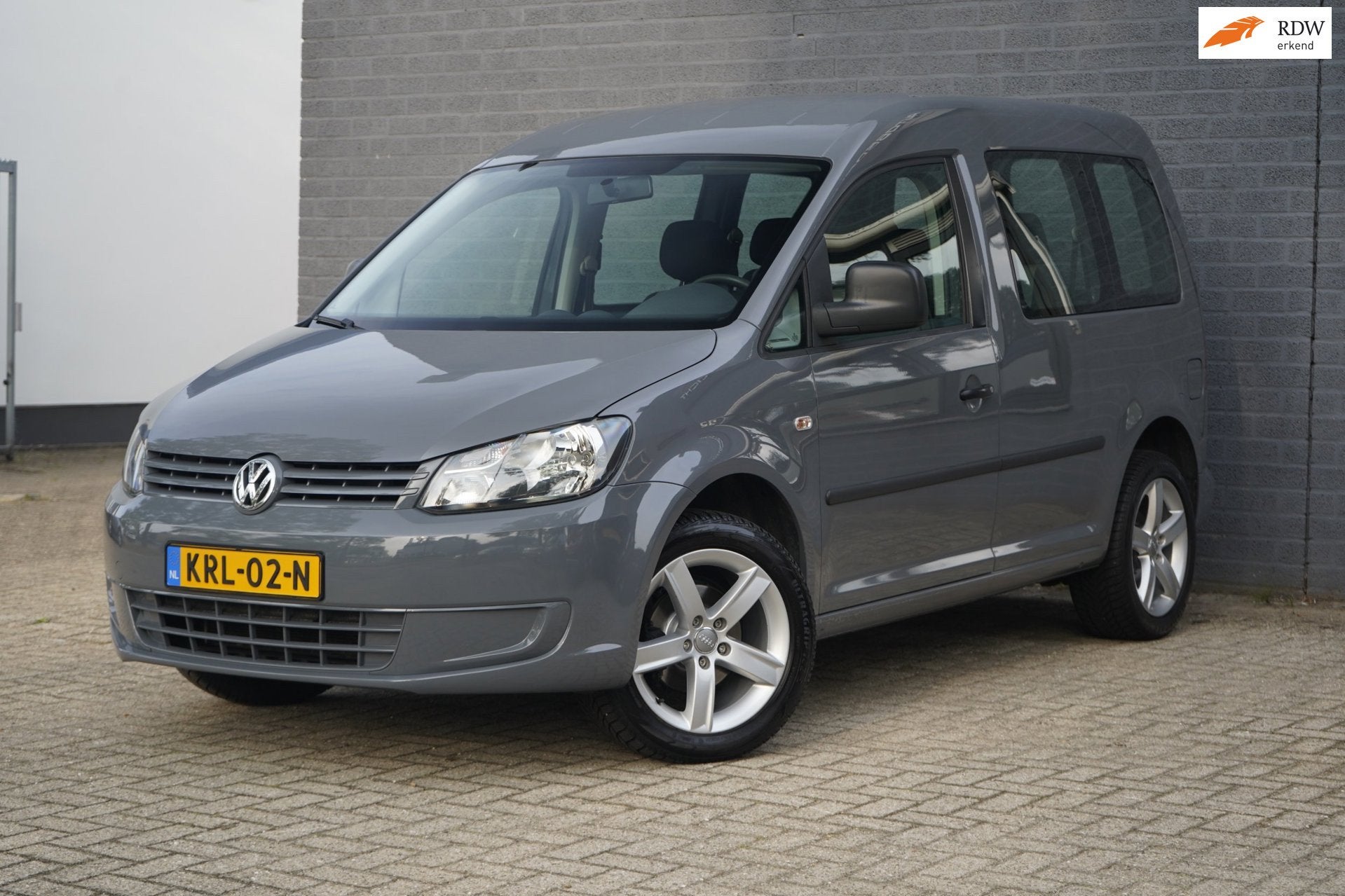 Volkswagen CADDY 1.2 TSI 5p DEALER ONDERHOUDEN, Nardo Grey!, Voorwielaandrijving, Euro 5, Gebruikt, 4 cilinders