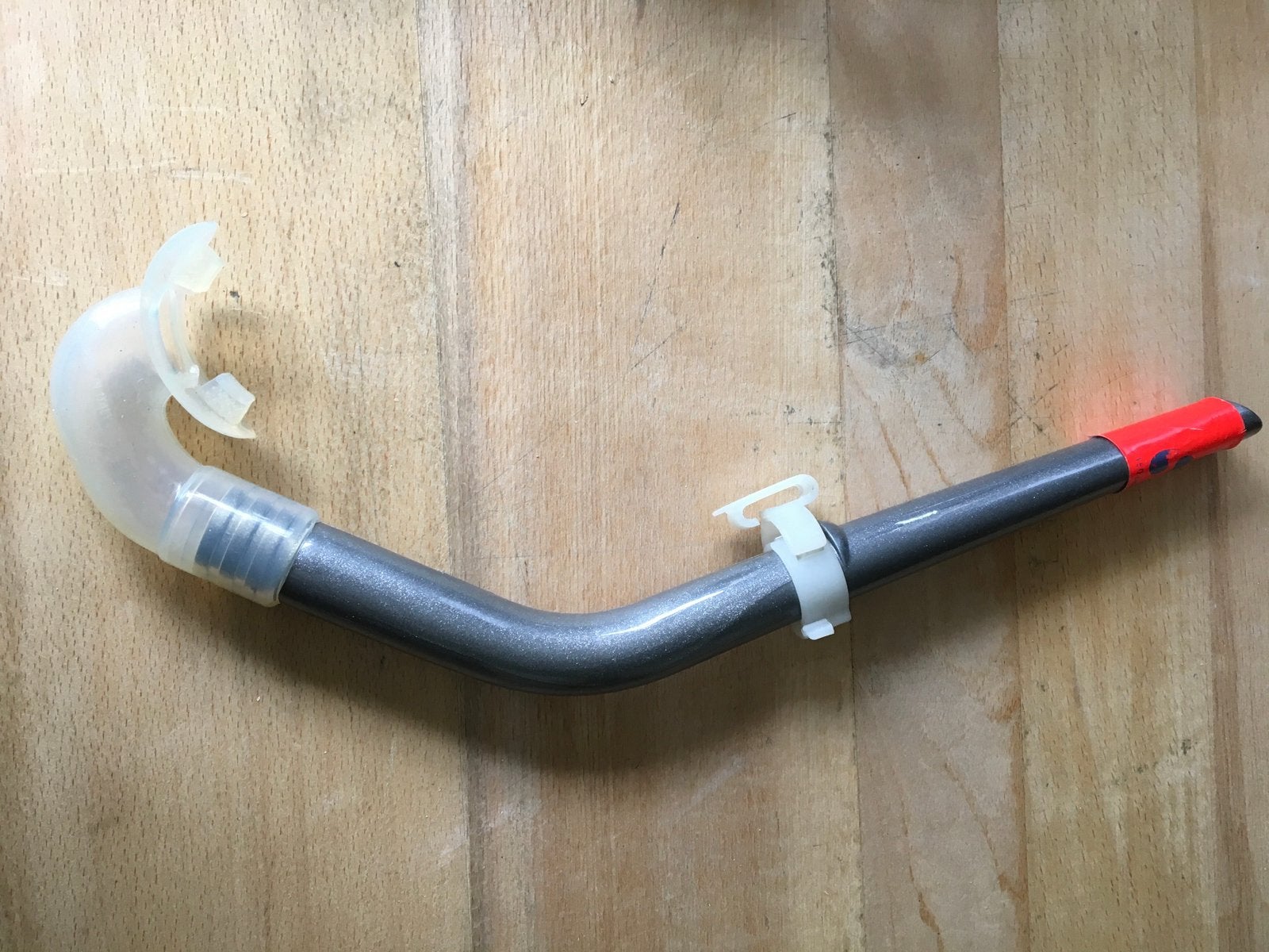 Perfect werkende fijne kwaliteit snorkel Salvas volwassen, Watersport en Boten, Snorkelen, Ophalen of Verzenden, Gebruikt, Snorkel