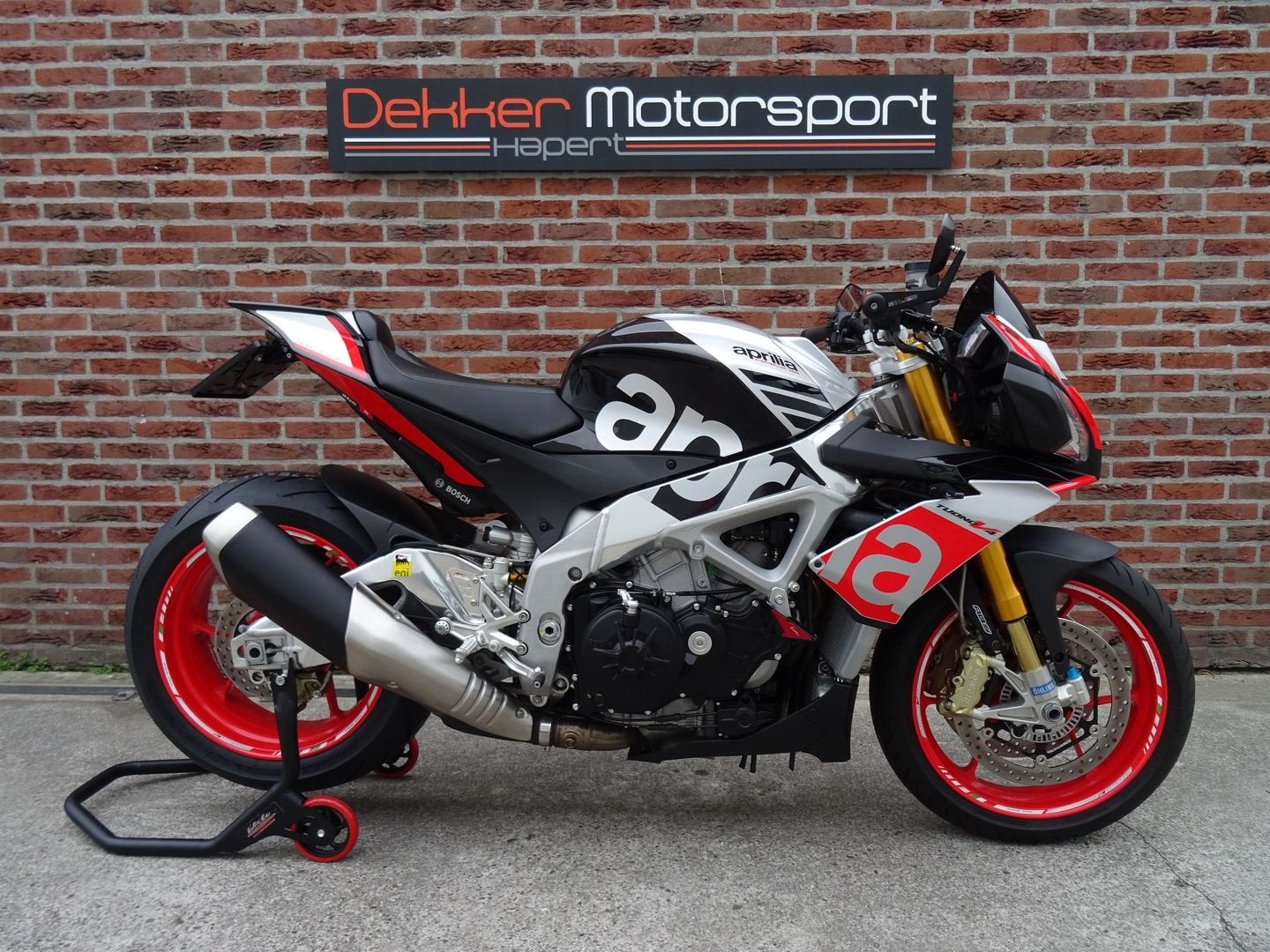 Aprilia Tuono 1100RR Factory V4 # 2015 # 6400KM # Als Nieuw, 1077 cc, -, Motorrijbewijs A, -
