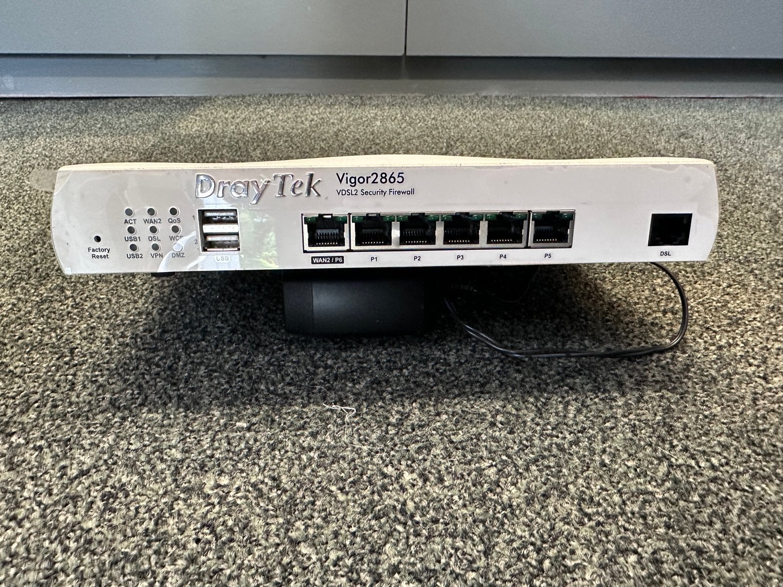 DrayTek Vigor2865 VDSL2 Security Firewall Router, Ophalen of Verzenden, Zo goed als nieuw, Router met modem