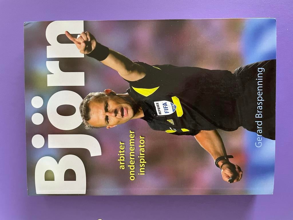 Björn - Gerard Braspenning - gesigneerd, Ophalen of Verzenden, Gelezen, Overige sporten