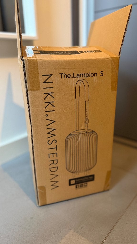 Nikki.Amsterdam The Lampion S: muziekbox, lamp en wijnkoeler, Audio, Tv en Foto, Luidsprekers, Overige merken, Party speaker, Nieuw