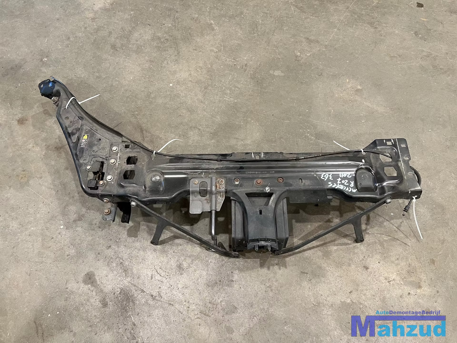 MERCEDES E klasse A207 front plaat 2010-2016, Gebruikt, Mercedes-Benz AG, Mercedes-Benz, Ophalen of Verzenden