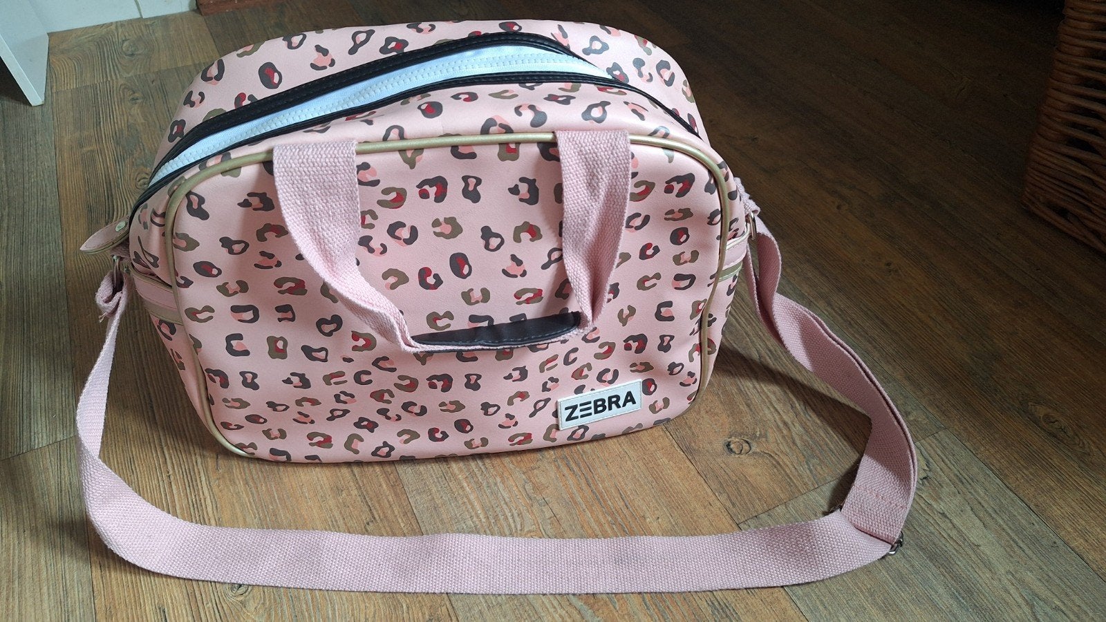 Zebra schoudertas schooltas roze met print, Ophalen of Verzenden, Zo goed als nieuw, Roze