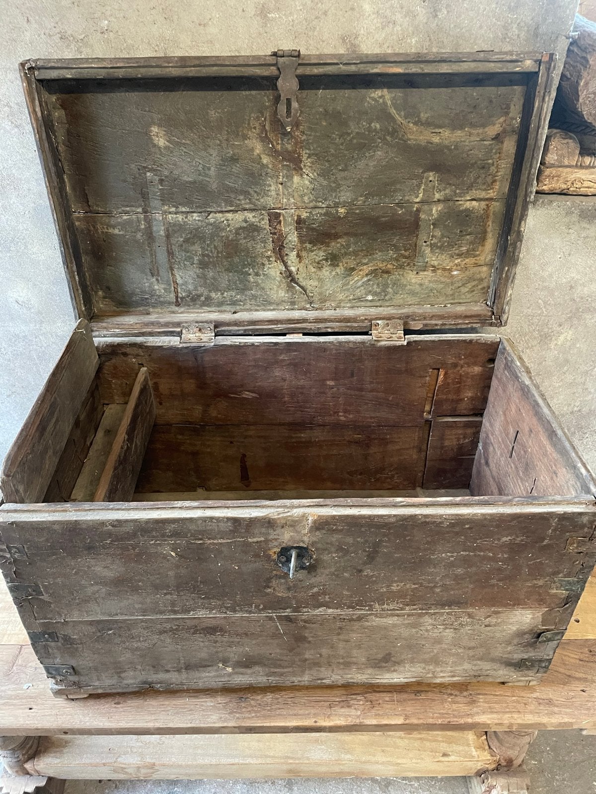 Oude Indiase houten kist - Bijzonder en authentiek, Ophalen, Gebruikt, Minder dan 50 cm, 5 – 50