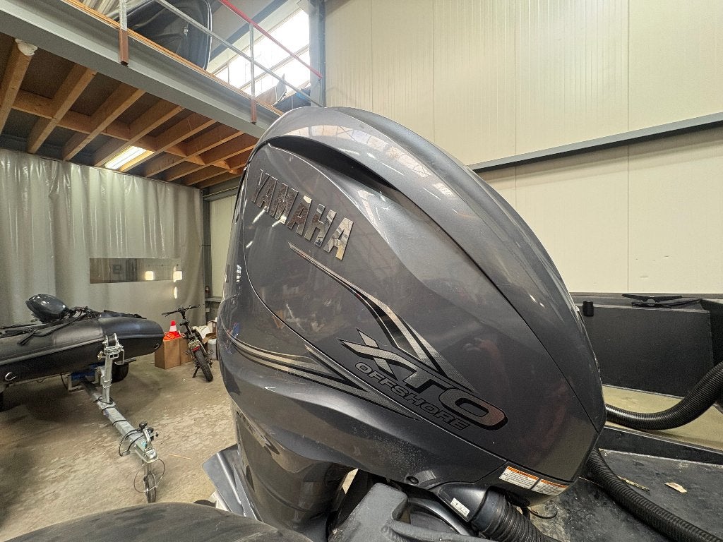 Yamaha F 425 pk XTO, Elektrische start, Ophalen of Verzenden, Zo goed als nieuw, 30 pk of meer
