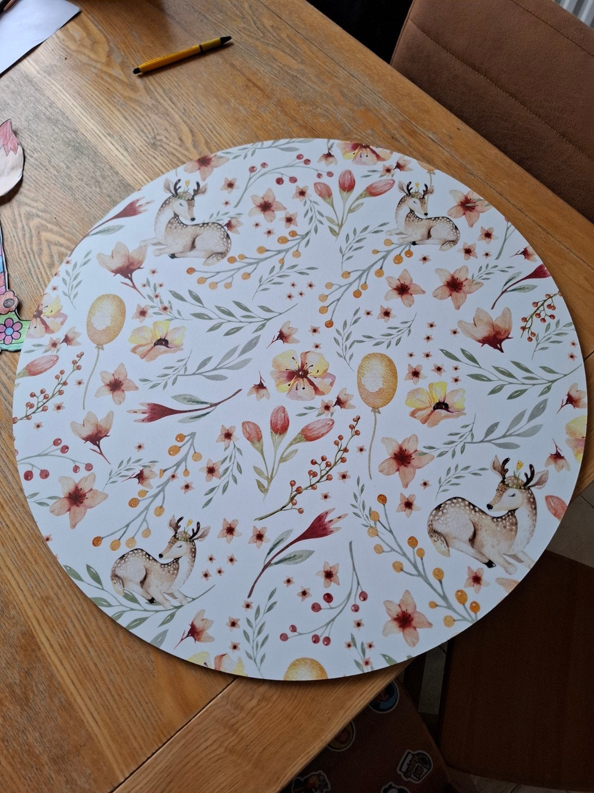 Wandcirkel met herten en bloemen, Hout, Meerkleurig, Ophalen of Verzenden, Zo goed als nieuw