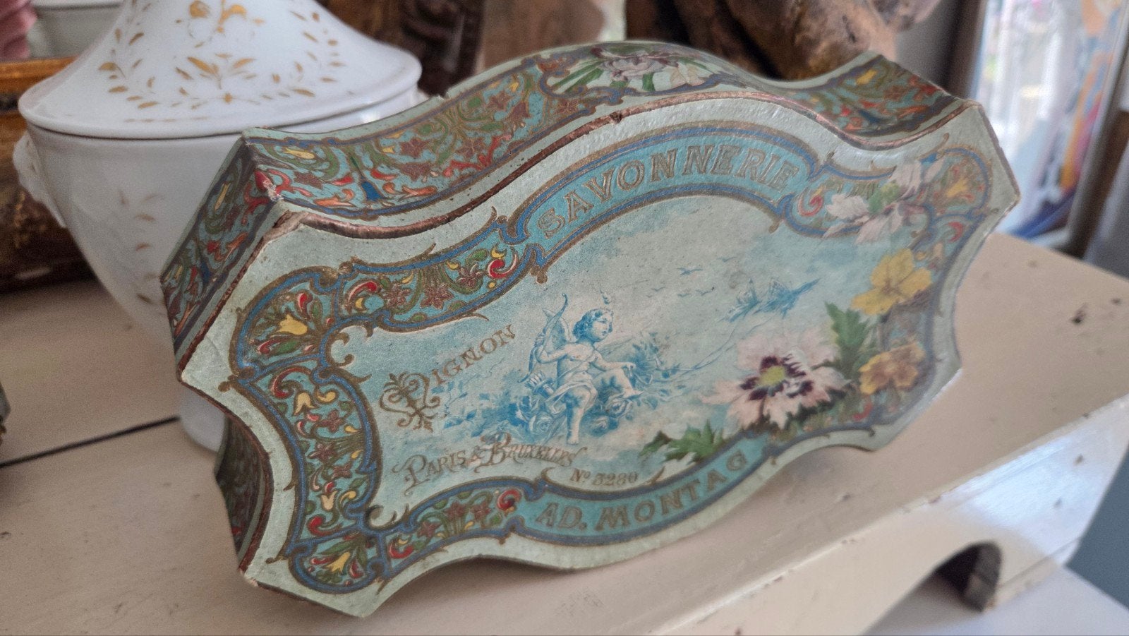 Art Nouveau Franse antieke kartonnen doos voor zeep
21 bij, Antiek en Kunst, Curiosa en Brocante, Ophalen of Verzenden