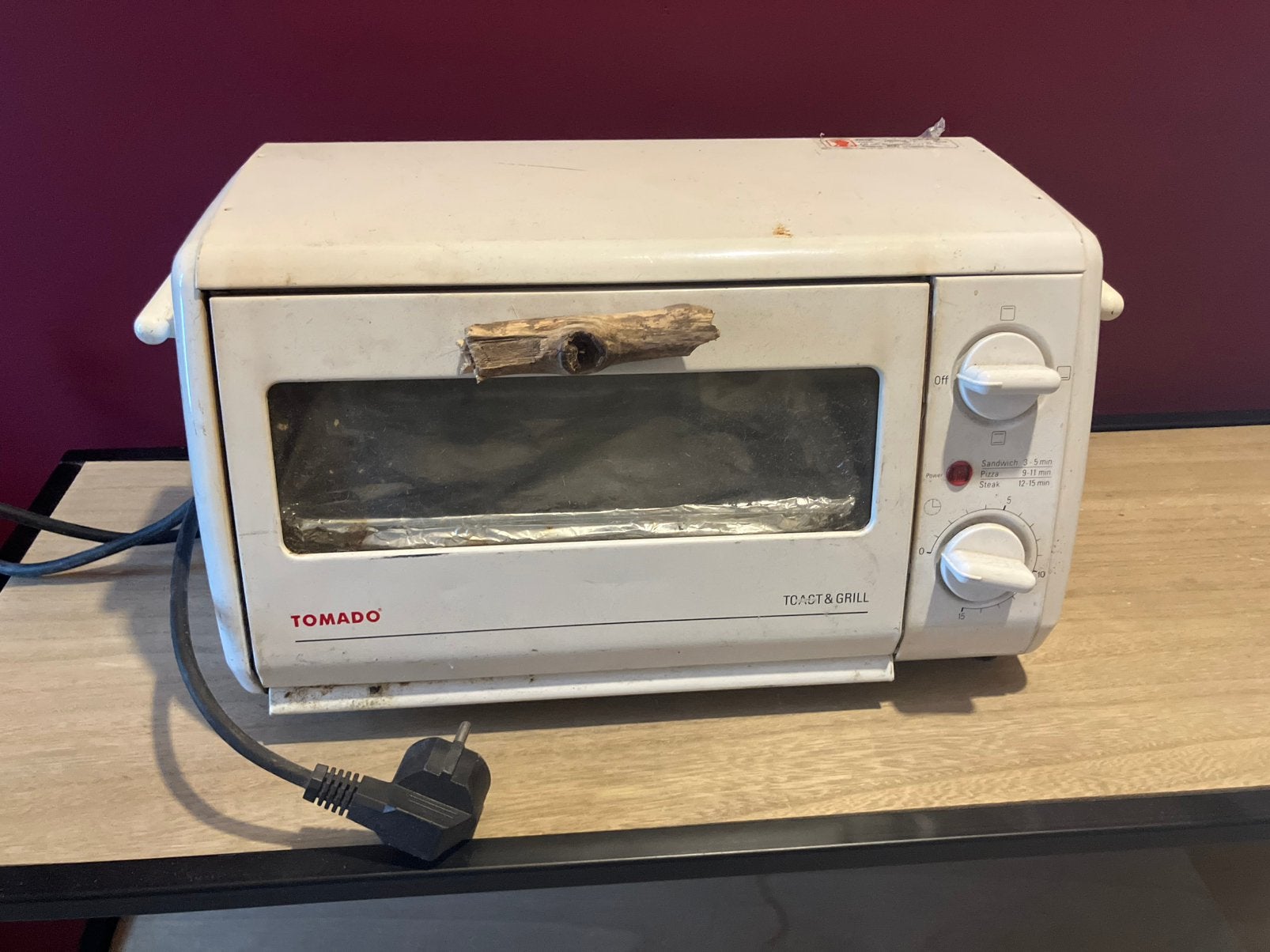 Kleine oven/toast/grill Tomado, Witgoed en Apparatuur, Ophalen, Gebruikt, Minder dan 45 cm