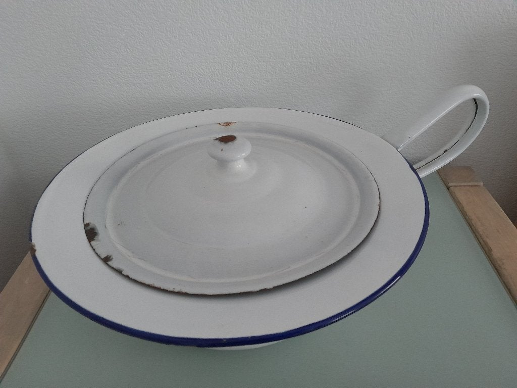 Geëmailleerde witte po/pispot/nachtspiegel., Antiek en Kunst, Antiek | Emaille, Ophalen of Verzenden