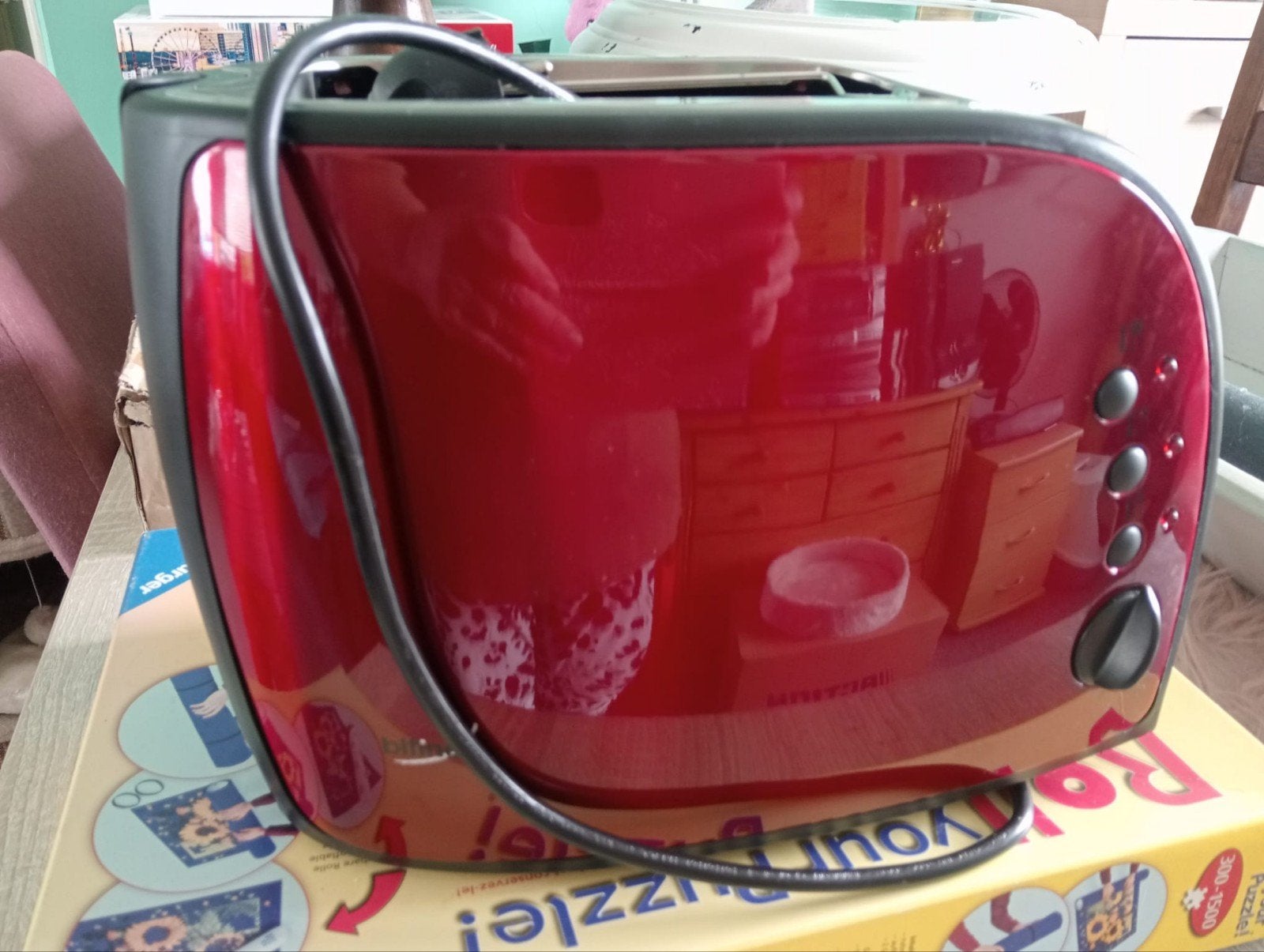 mooi rood broodrooster, Witgoed en Apparatuur, Broodroosters, Ophalen of Verzenden, Zo goed als nieuw