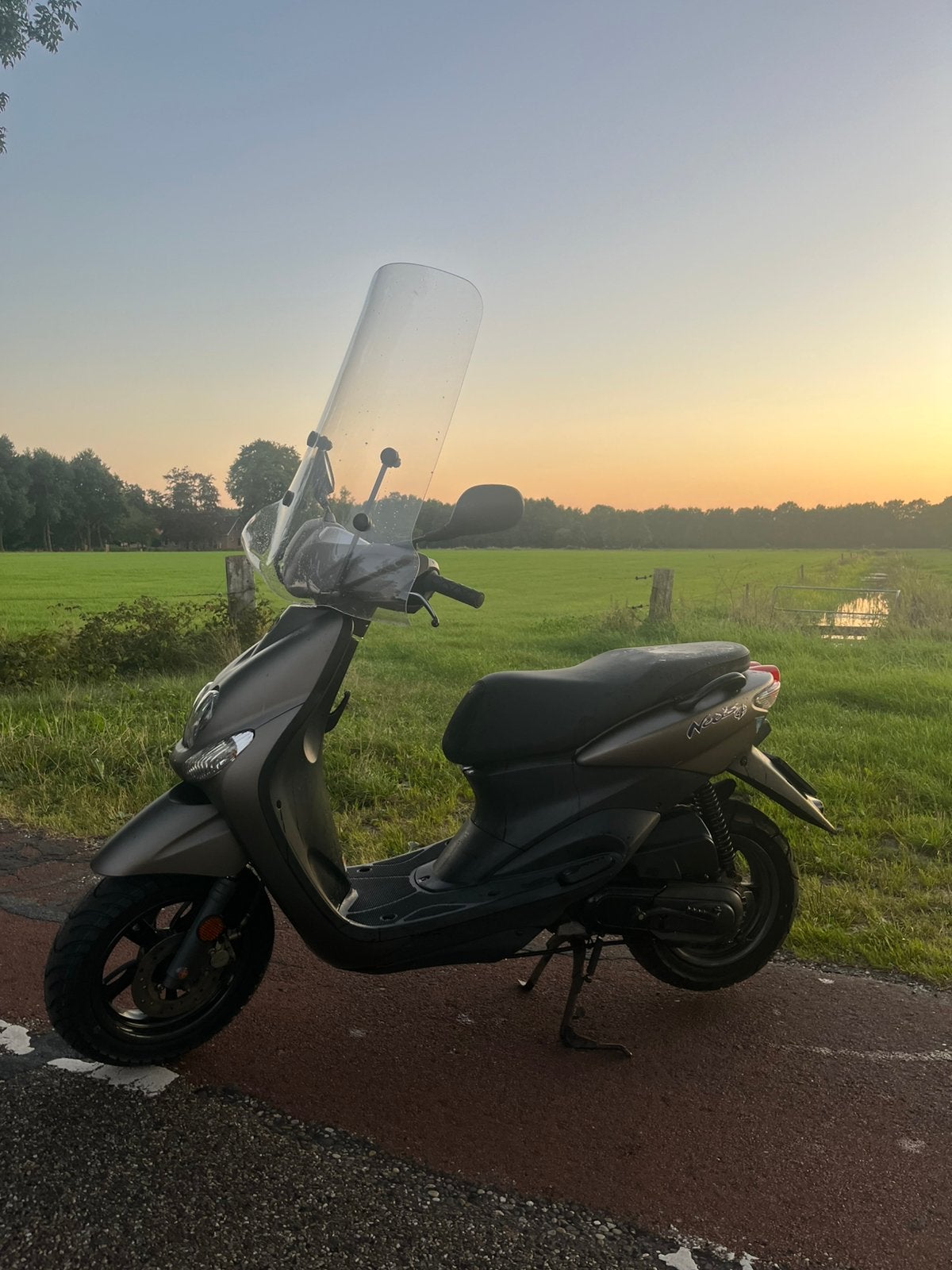 yamaha neos, Ophalen of Verzenden, Zo goed als nieuw, Benzine, Overige modellen